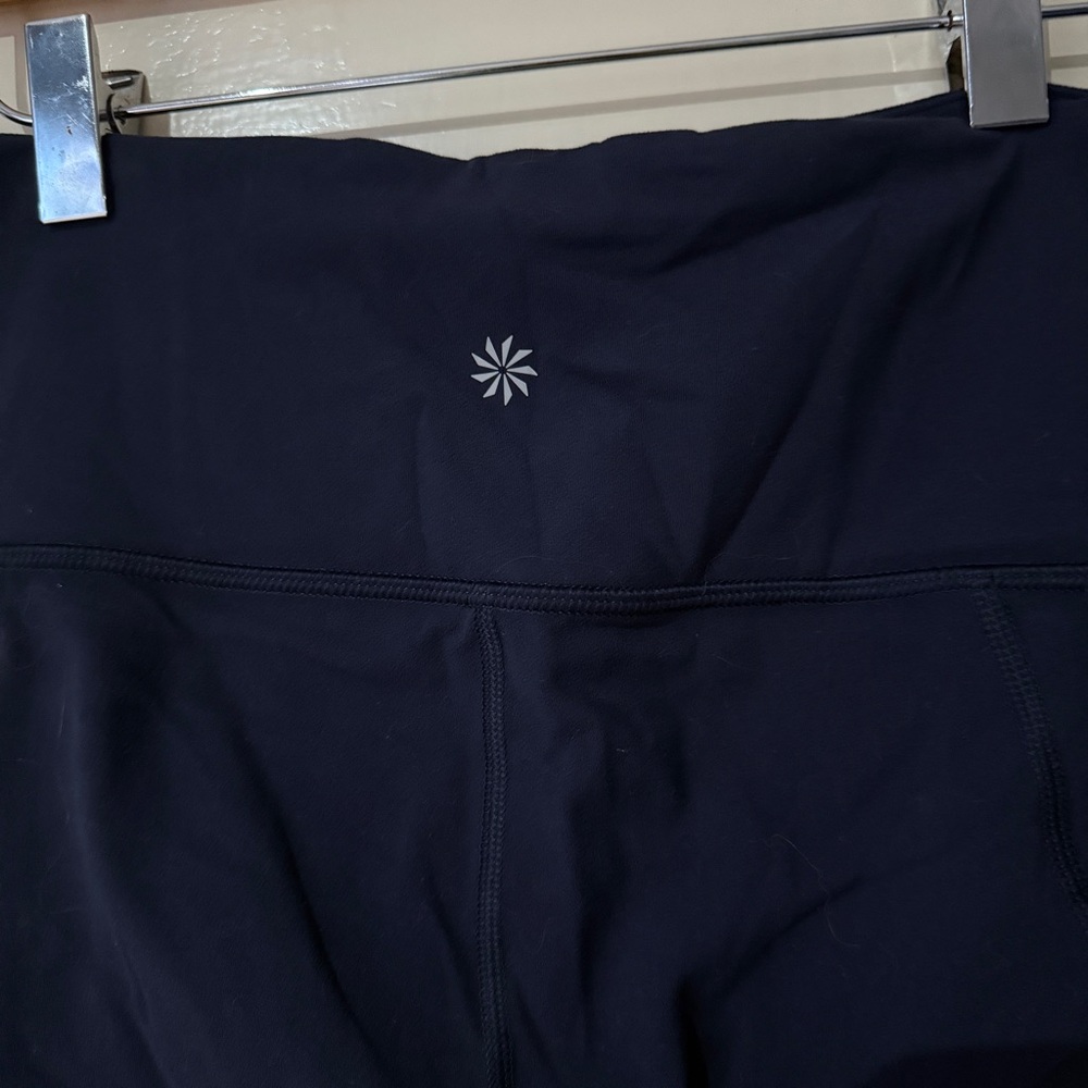 Athleta Elation Capri blue